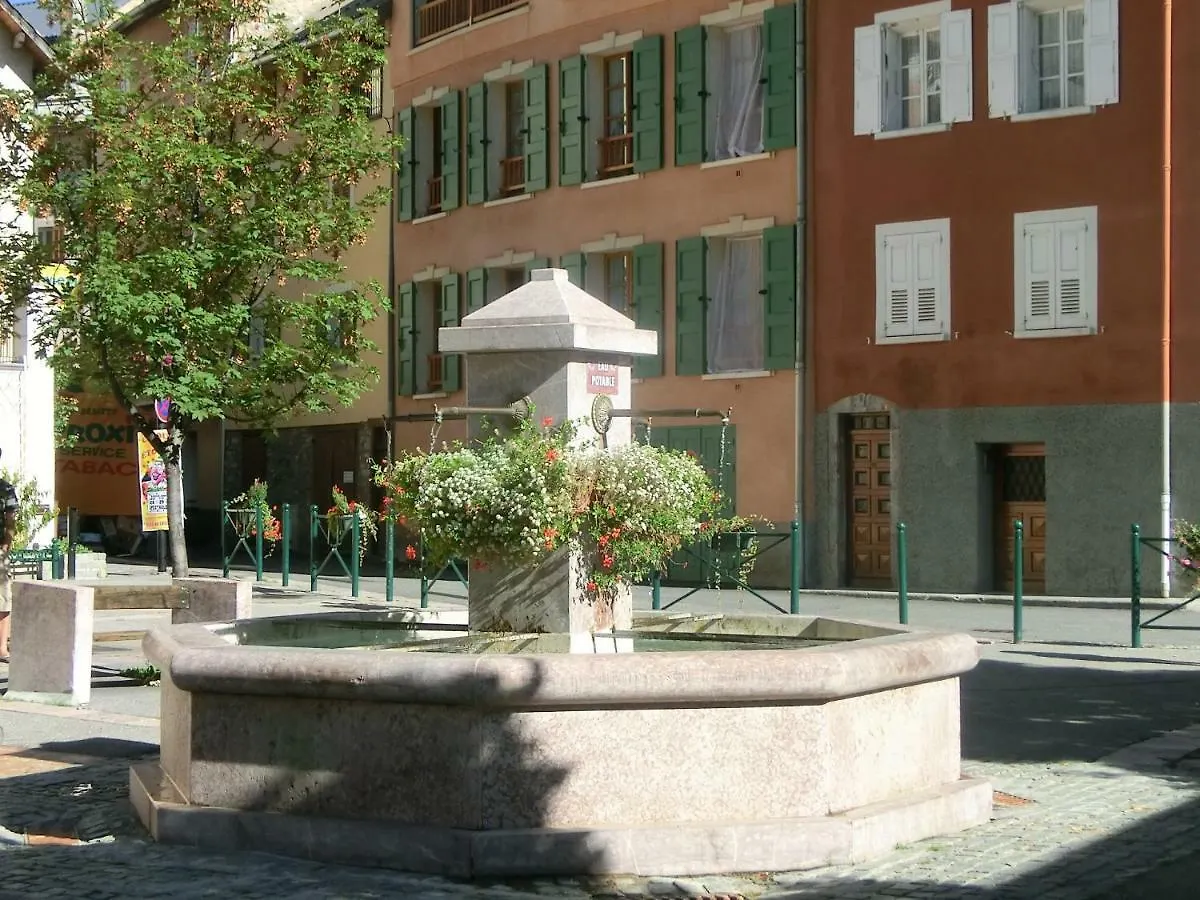 Appartement Lou Filadour 1ère Etage 5 personnes à Jausiers